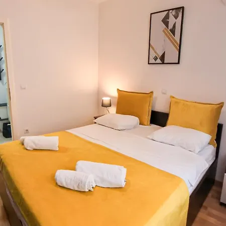 Simanic Apartment
