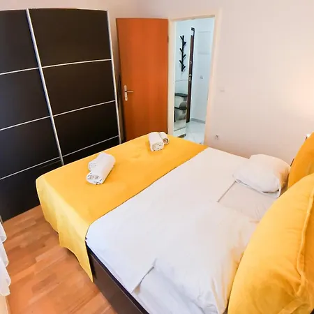 Simanic Apartment Makarska